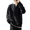 Suéter resistente para hombre estilo retro americano con cuello Henley, nueva colección otoño/invierno 2026, corte holgado, estética "old money", tejido casual