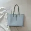 Bolsa de Mano Retro Shuai Mi Home 2026 Nuevo Estilo de Verano Bolso de Hombro Casual y Elegante de Gran Capacidad Moderno y Único para el Trayecto