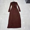 Nanyou Verano Europeo y Americano Nuevo Diseño Crossover Estilo Socialité Francés Cuello Inclinado Manga Larga Vestido con Hebilla Metálica