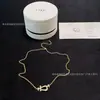 Pulseira de Alta Qualidade Fred com Fivela de Ferradura Pequena para Mulheres, Luxo Leve Ouro 18K, Versátil e Elegante, Presente para Namorada ou Melhor Amiga