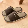 Chanclas de Dedo Abierto para Hombre, Adecuadas para Uso en Interiores en Primavera y Otoño, Pantuflas para Mujer para Todas las Estaciones, Nuevo Diseño de PU de Dedo Abierto para Invierno y Verano
