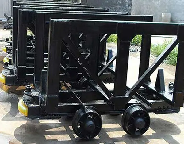 MLC2-6矿用材料车2