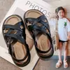 Zapatos de Playa Suaves para Niñas 2026 Nuevas Llegadas de Verano Tallas Medianas y Grandes Versión Estudiante Zapatos para Bebé Sandalias Casuales