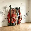 Estante de Exhibición para Vestidos de Boda, Perchero Estilo Chino Xiuhe, Estante de Exhibición Negro de Pie Montado en Pared para Tienda Hanfu