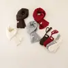 Cachecol de tricô liso, conjunto de luvas e cachecol de outono e inverno para crianças, meninos e meninas, luvas de pendurar no pescoço, cachecol grosso e quente