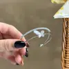 Pulseira de Zircônia Borboleta com Imitação de Concha, Luxo Leve, Alta Qualidade, Personalizada, Pulseira de Camada Dupla da Moda, Joia de Mão Exquisita e Moderna para Mulheres