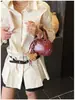 Novedad de Verano 2026: Bolso de Concha Elegante y Único para el Trabajo y los Viajes Diarios, Bolso de Mano con Remaches Dulce y Genial, Bolso de Hombro y Cruzado, Moderno