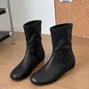Botas de Aumento de Altura Slimming Macias e Elásticas Estilo Coreano Novo Primavera/Outono para Mulheres Bico Redondo Solado Plano Solado Macio Sapatos Confortáveis de Moda