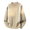 2026 Otoño Invierno Nuevo Suéter de Punto con Cuello Redondo para Hombre Moda Juvenil Bloque de Color Manga Larga Camisa Base de Punto para Hombre