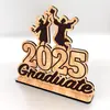 Letrero de Graduación Transfronterizo 2025 Adornos de Escritorio de Madera Adornos de Decoración para Fiesta de Graduación Artesanías de Madera