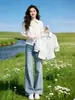Camisa blanca de cuello, entallada en la cintura, de manga corta simple para mujer, estilo francés de verano 2026, top exquisito de alta gama para el trabajo