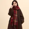 Bufanda de Invierno de Alta Gama Nueva para Mujer, Estilo Coreano, Bufanda Cálida de Cuello Cuadros Linda y Atmosférica, Chal Versátil