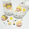 Encantos lindos de dibujos animados para zapatos con varios agujeros, decoraciones versátiles de resina para zapatos, mariposa, burbuja, flor, animales, charms decorativos al por mayor