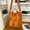 Bolso de Hombro Grande de Nailon Impermeable Casual, Simple, Moderno y Multifuncional para Viajes, Colección Primavera/Verano 2026
