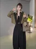 Chal de punto estilo Hong Kong retro con manga larga para mujer, nueva colección de otoño 2026, corte holgado, adelgazante, top versátil y elegante