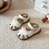 Sandálias de Verão Infantis 2026 Renda Doce Estilo Princesa Bico Fechado Novas Tendência Sandálias de Praia para Bebê Solado Macio para Meninas