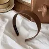 Diadema ancha de tela de color liso, mate y delicada, antideslizante, adecuada para el uso diario, diadema versátil y elegante para mujer