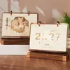 Calendario de escritorio personalizado estilo chino de acrílico y madera, decoración de escritorio de oficina con ilustraciones estilo chino, set de caja de regalo 2027