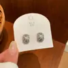 Pendientes de Lujo Ligero con Forma de Rombo Completamente Incrustados de Diamantes para Mujer, Exquisitos Pendientes Semicírculo de Circonita de Cara Ancha, Pendientes de Commuter de Gama Alta al por Mayor