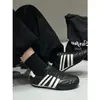 Primavera 2026 Nuevos Zapatos de Entrenamiento Casuales Alemanes para Mujer de Cuero Genuino con Suela Gruesa para Aumentar la Altura, con Cordones, Simples, Ligeros, Cómodos, Zapatos Forrest Gump para Mujer