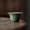 Yue Kiln Celadon Petal Cup Master Cup Cerâmica Doméstica Perfumada Xícara de Degustação de Chá Kung Fu Tea Set Copo Único Copo Convidado