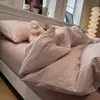 Juego de ropa de cama de cuatro piezas a cuadros rayados simple hecho de algodón puro, textura de algodón lavado, sábana y funda de edredón, juego de tres piezas para dormitorio