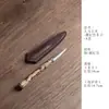 Faca de chá Inye Guisong em aço Damasco forjado com cabo de osso de boi e bainha protetora de couro, furador de bolo de chá, cone de chá