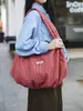Bolsa Transversal Grande Capacidade Transfronteiriça Feminina Outono Inverno Xadrez Nylon Bolsa de Mão Nicho Versátil Ombro Comutação Bolsa Tote