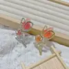 Broche de accesorios de traje de alta gama, hebilla de toalla de seda para niña, ramillete de aleación, broche de tulipán con diamantes de imitación a juego.