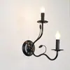 Lámpara de pared de vela retro, lámpara de pared candelabro de hierro forjado estilo campo americano, lámpara de mesita de noche estilo europeo para dormitorio, iluminación de pasillo o recibidor, adecuada para crear un ambiente acogedor en una casa de huéspedes