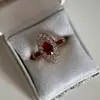 Anillo Ovalado Marquise de Diamante Estilo Vintage para Mujer, Circonita Roja de Lujo Ligero, Anillo Elegante de Gama Alta para Dedo Índice, Ajustable