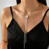 Corrente de Clavícula Europeia e Americana Transfronteiriça Xi Yin Te Mu Mais Vendida Garota Picante em Forma de Y com Toque Metálico Estilo ins Corrente de Disco Plano de Pérola Falsa