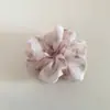 Suave y Elegante Scrunchie de Seda Estampado con Tinta para Mujer, Esponjoso y Versátil, Elegante Goma para el Cabello para Peinados Recogidos y Moños