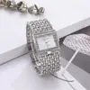 Marca de Moda Luxo Acessível Feminino Quadrado Nicho Relógio de Quartzo Casual Aço Inoxidável Temperamento Relógio de Diamante