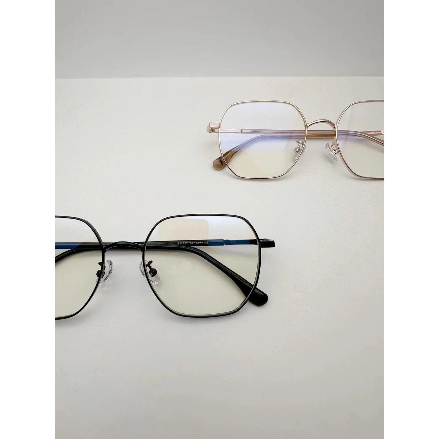 mmexport1712801046739