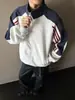 Sudadera de moda estilo americano con tres rayas para hombre, nuevo modelo otoño e invierno 2026, simple, casual, versátil, chaqueta sudadera con cuello alto