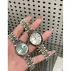 Reloj Emperatriz del Oeste para Mujer, Modelo Nuevo en Rojo Rosa y Azul Hielo Triturado, con una Esfera Pequeña, Correa de Acero de Cuarzo, Reloj para Mujer para Dropshipping