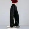 Fotos reales de los nuevos pantalones blancos de pierna ancha estilo americano para mujer de otoño 2026, casuales y de corte holgado, con un diseño curvo tipo guadaña
