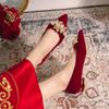 Zapatos de Boda Xiuhe Zapatos de Mujer Rojo Tacón Grueso No Cansan los Pies Tacones Altos 2025 Nuevo Estilo Chino Punta Afilada Zapatos para Brindis de Boda