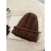 Gorro de Invierno Holgado de Punto Estilo Coreano Cálido Protector de Orejas de Lana Corte Holgado Circunferencia de Cabeza Grande Gorro para Clima Frío Hace que la Cara Parezca Más Pequeña