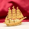Ornamento de Barco Dragão Duplo com Três Velas Navegando Suavemente, Artesanato em Ouro de Areia, Ornato de Veleiro, Decoração de Casa de Sala de Estar de Alta Qualidade