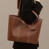 Bolsa Tote 2025 Nova Bolsa Feminina Grande Capacidade Bolsa para o Dia a Dia Couro Genuíno de Alto Padrão Bolsa de Ombro Versátil Bagagem