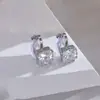 Brincos de Zircônia AAA Microcravejados Estilo Coreano Sem Furo para Mulheres, Geométricos Simples Moda Luxo Acessível Brincos para Casamento Banquete Roupa de Trabalho