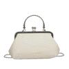 Comercio Exterior Transfronterizo Estilo Nacional Salida de Verano Bolso Pequeño Bordado para Mujer 2026 Modelo Nuevo Bolso de Hombro con Clip Texturizado Versátil