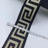 En stock venta al por mayor banda elástica jacquard laberinto cadena de seda ligera cincha jacquard cintura de ropa interior goma accesorios de ropa