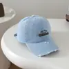 Gorra de Béisbol Rota para Bebé Coreana Verano Mezclilla Lavada Sombrero Infantil Exterior Moderno Protección Solar Gorra de Pico Venta al por Mayor