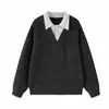 Yidao Vintage Otoño 2026 Nueva Colección: Suéter de punto con cuello de dos piezas estilo Old Money para hombre, suéter de punto retro con retazos