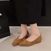 Zapatos planos de ballet tejidos estilo vintage francés para mujer, nuevo modelo de otoño 2026, elegantes y versátiles, con lazo y diseño bajo