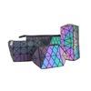 Bolsa de Mano Arcoíris Japonesa Geométrico Irregular Bolsa de Cosméticos Colorida Luminosa Bolsa de Cosméticos