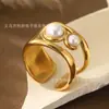 Aço Inoxidável 304 Pulseira Aberta de Aço Inoxidável Retro Europeia e Americana Transfronteiriça para Mulheres com Pérola Artificial de Alta Qualidade Incrustada Vazada